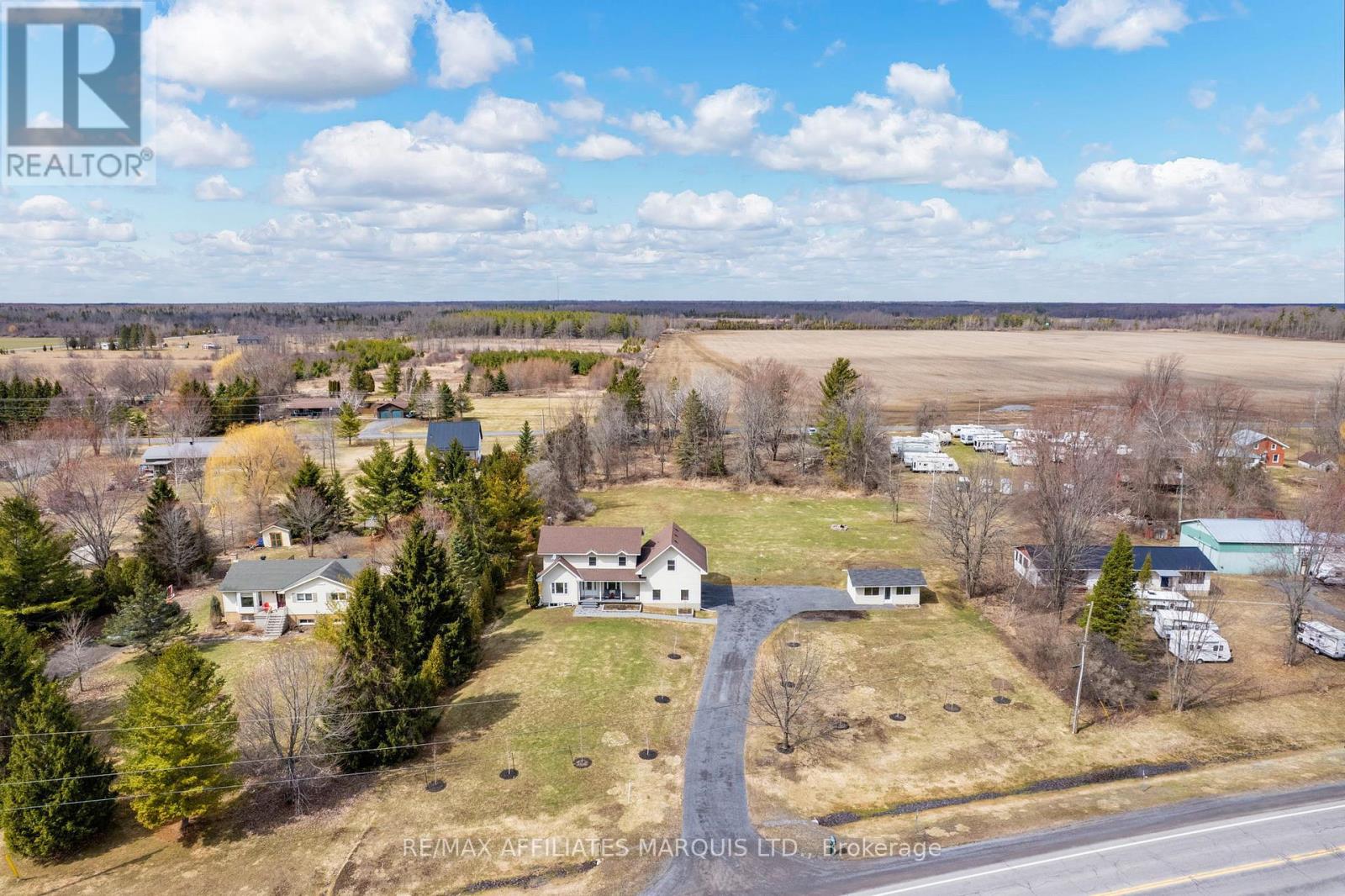 14229 County Road 2 Road, South Stormont, Ontario  K0C 1M0 - Photo 46 - X12968886