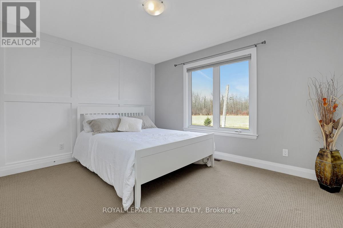 420 Hyndman Road, Edwardsburgh/cardinal, Ontario  K0E 1X0 - Photo 15 - X12968784