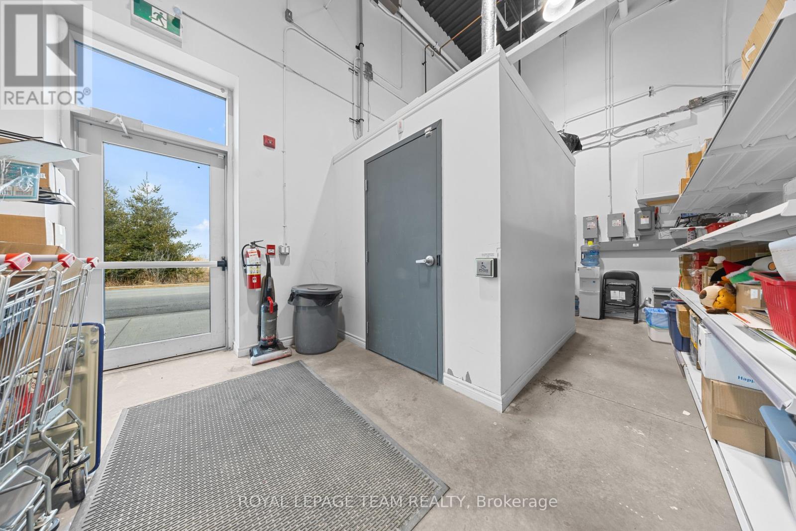 B - 5734 Hazeldean Road, Ottawa, Ontario  K2S 2R1 - Photo 16 - X12968830