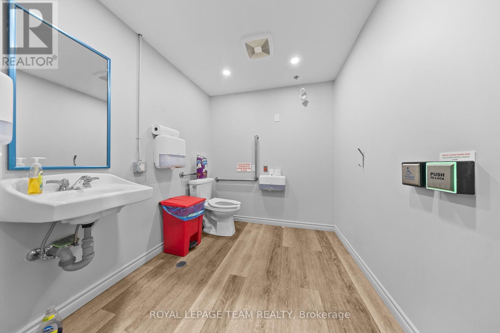 B - 5734 Hazeldean Road, Ottawa, Ontario  K2S 2R1 - Photo 17 - X12968830