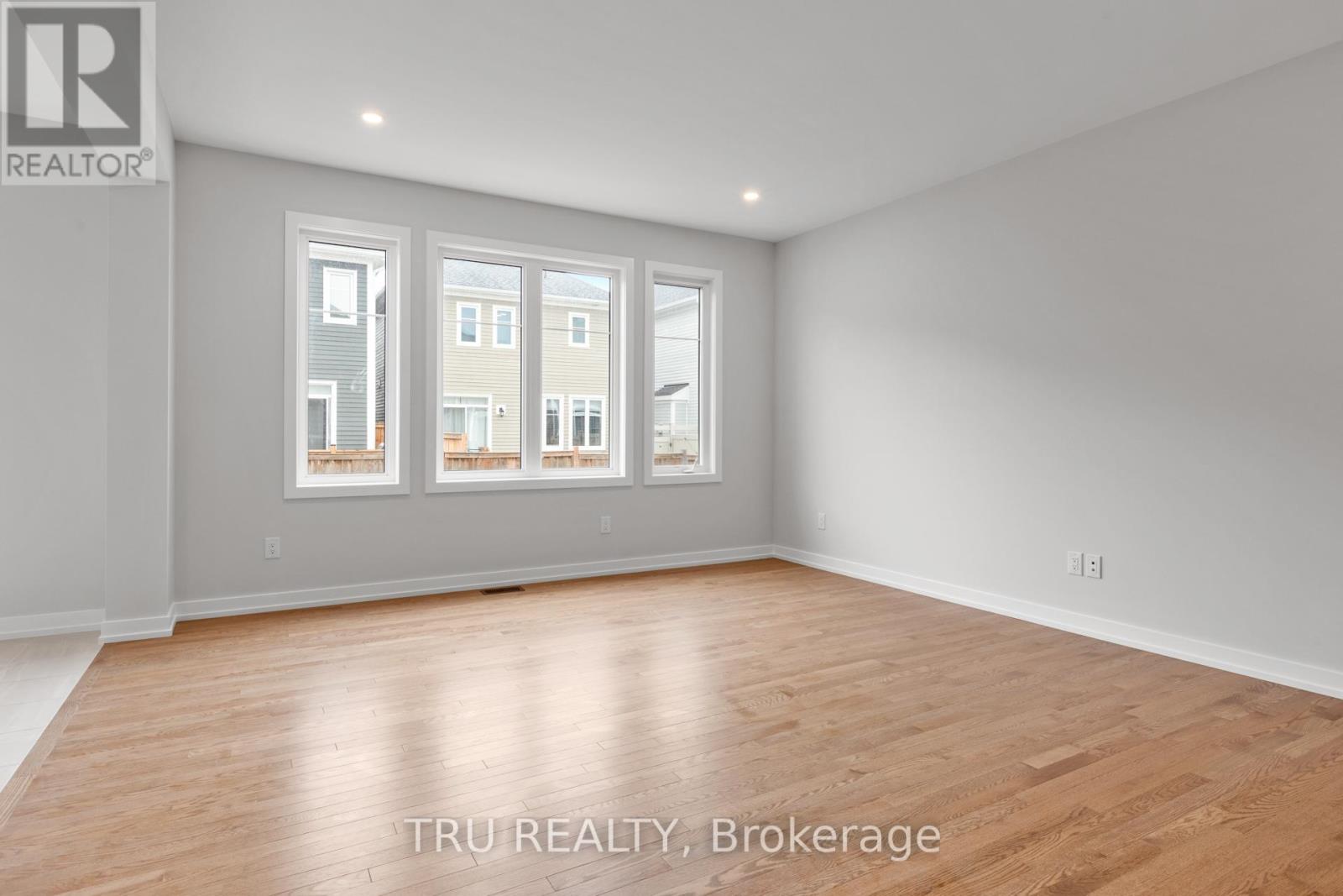 75 Hackamore Crescent, Ottawa, Ontario  K0A 2Z0 - Photo 14 - X12968852