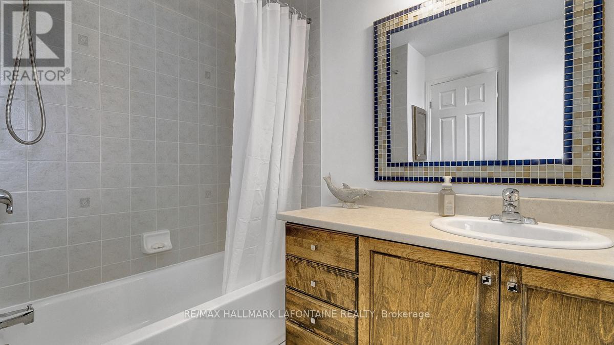 315 Rustic Hills Crescent, Ottawa, Ontario  K4A 5A8 - Photo 41 - X12968908