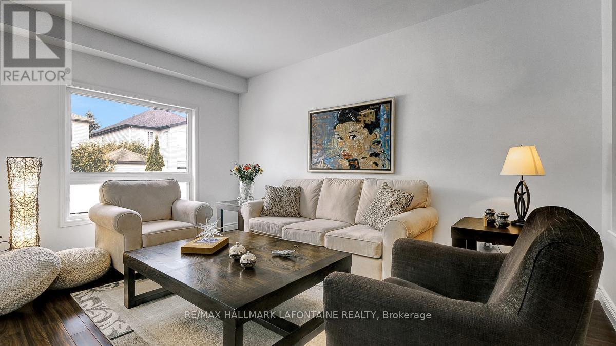 315 Rustic Hills Crescent, Ottawa, Ontario  K4A 5A8 - Photo 6 - X12968908