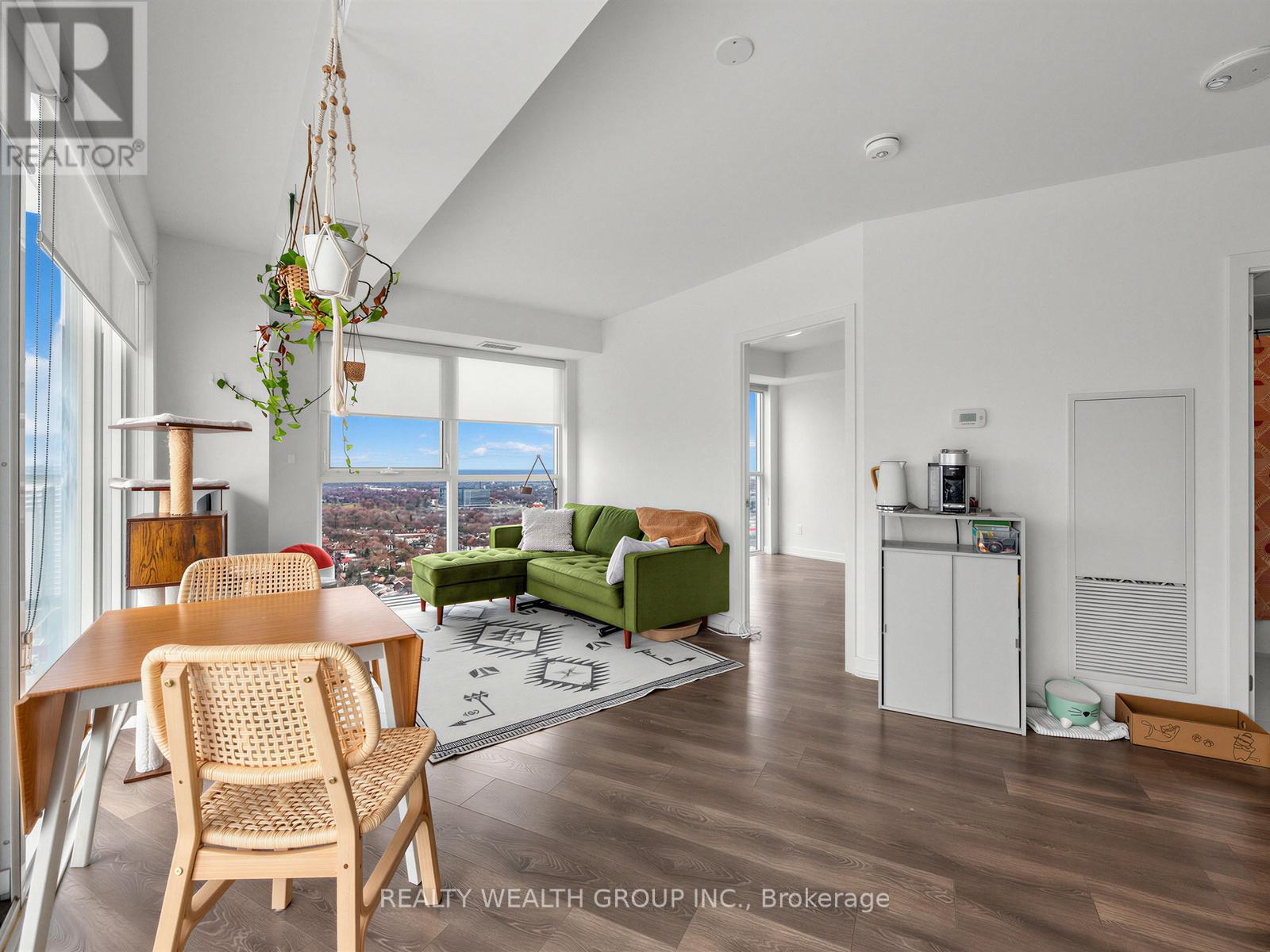 159 Wellesley Street E, Toronto, Ontario M4Y 1J4 - Photo 10 - C12968874