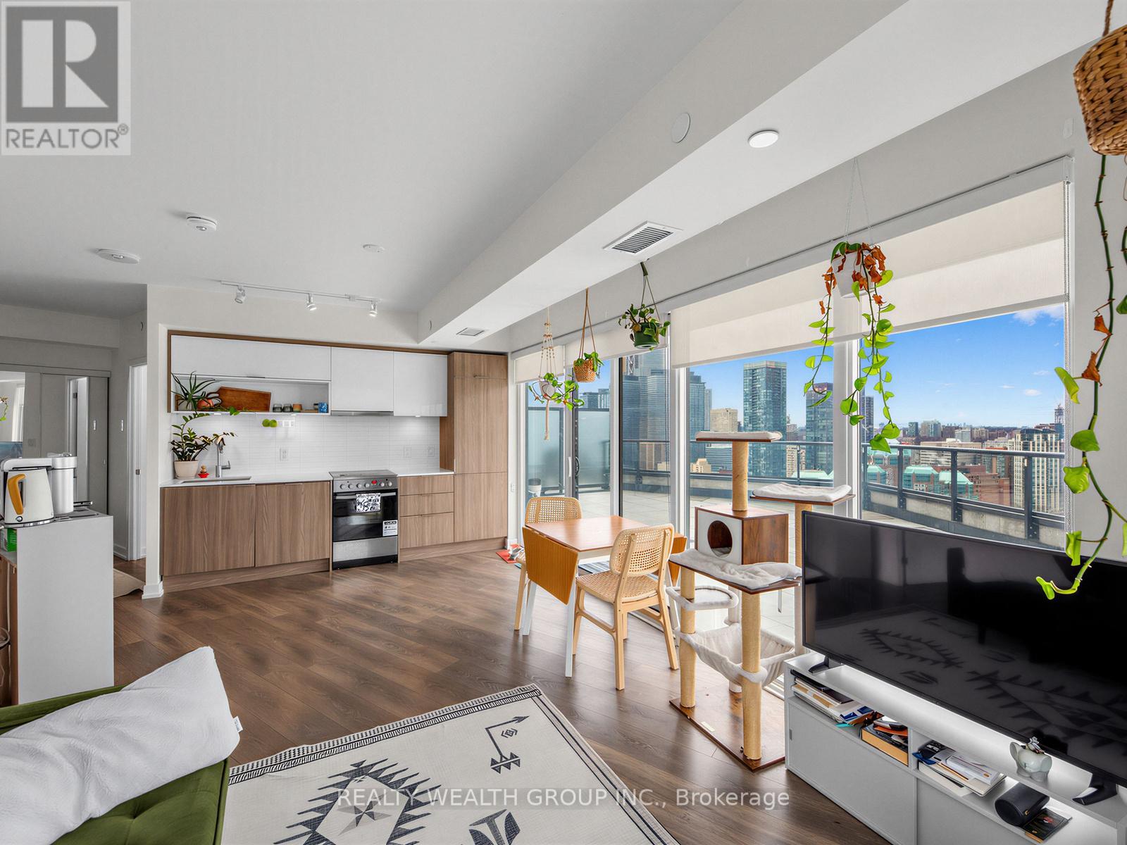 159 Wellesley Street E, Toronto, Ontario M4Y 1J4 - Photo 16 - C12968874