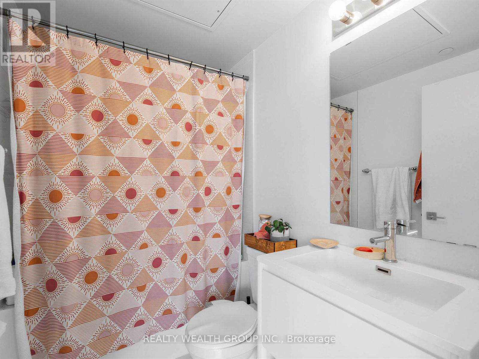 159 Wellesley Street E, Toronto, Ontario M4Y 1J4 - Photo 19 - C12968874