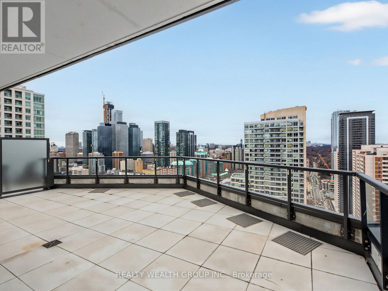 159 Wellesley Street E, Toronto, Ontario M4Y 1J4 - Photo 6 - C12968874