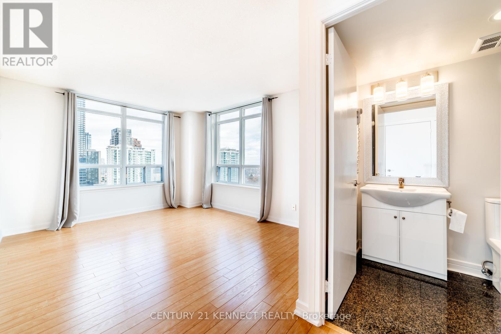 1710 - 16 Harrison Garden Boulevard, Toronto, Ontario M2N 7J6 - Photo 11 - C12968904