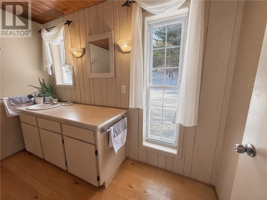 1 Wright Street S, Manitoulin Island, Ontario  P0P 1H0 - Photo 26 - 2127028