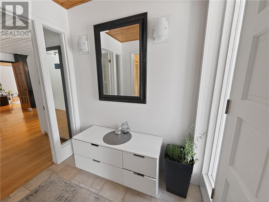 1 Wright Street S, Manitoulin Island, Ontario  P0P 1H0 - Photo 4 - 2127028