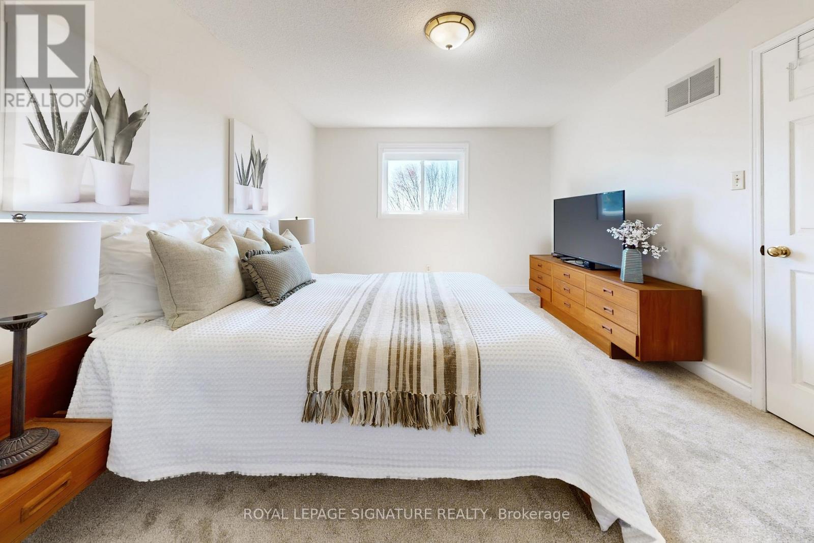 22 Winter Court, Whitby, Ontario  L1N 8Y2 - Photo 19 - E12968806