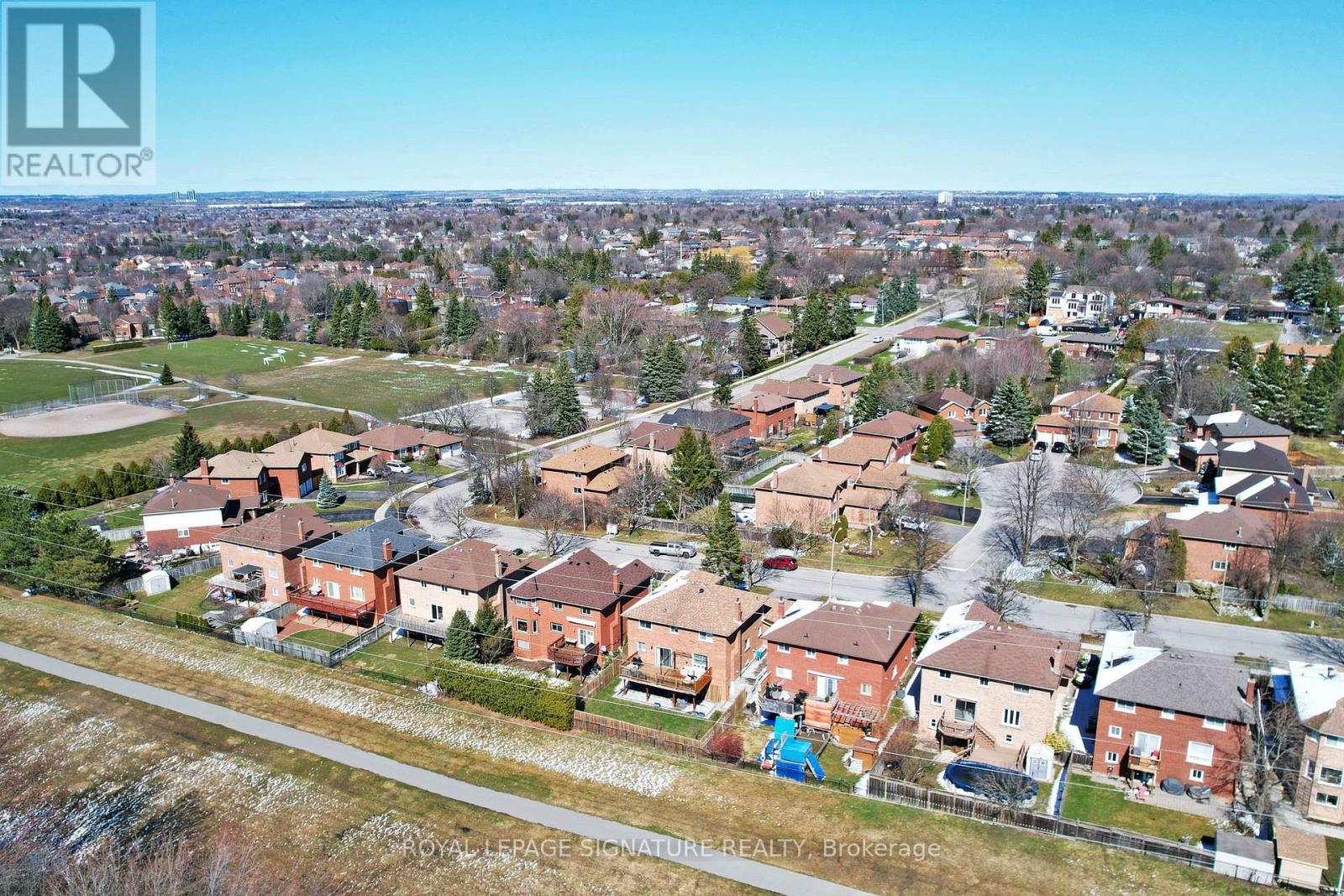 22 Winter Court, Whitby, Ontario  L1N 8Y2 - Photo 34 - E12968806