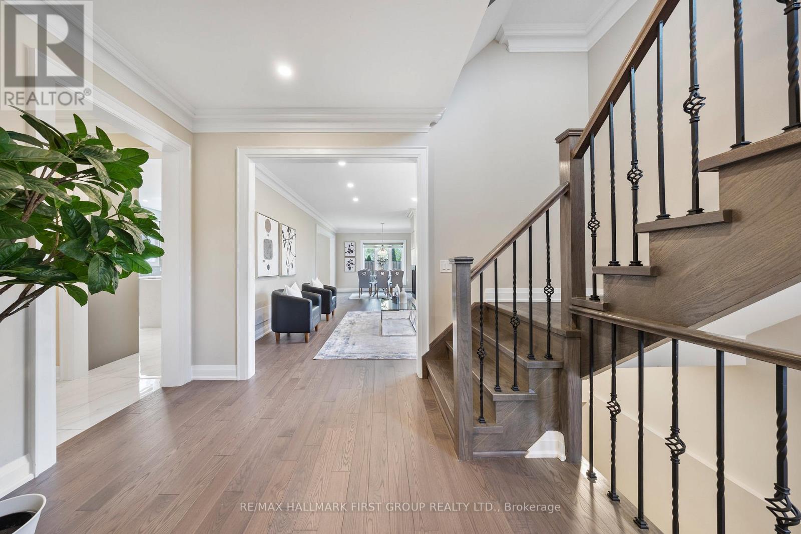 732 Hillview Crescent, Pickering, Ontario  L1W 2R8 - Photo 4 - E12968810