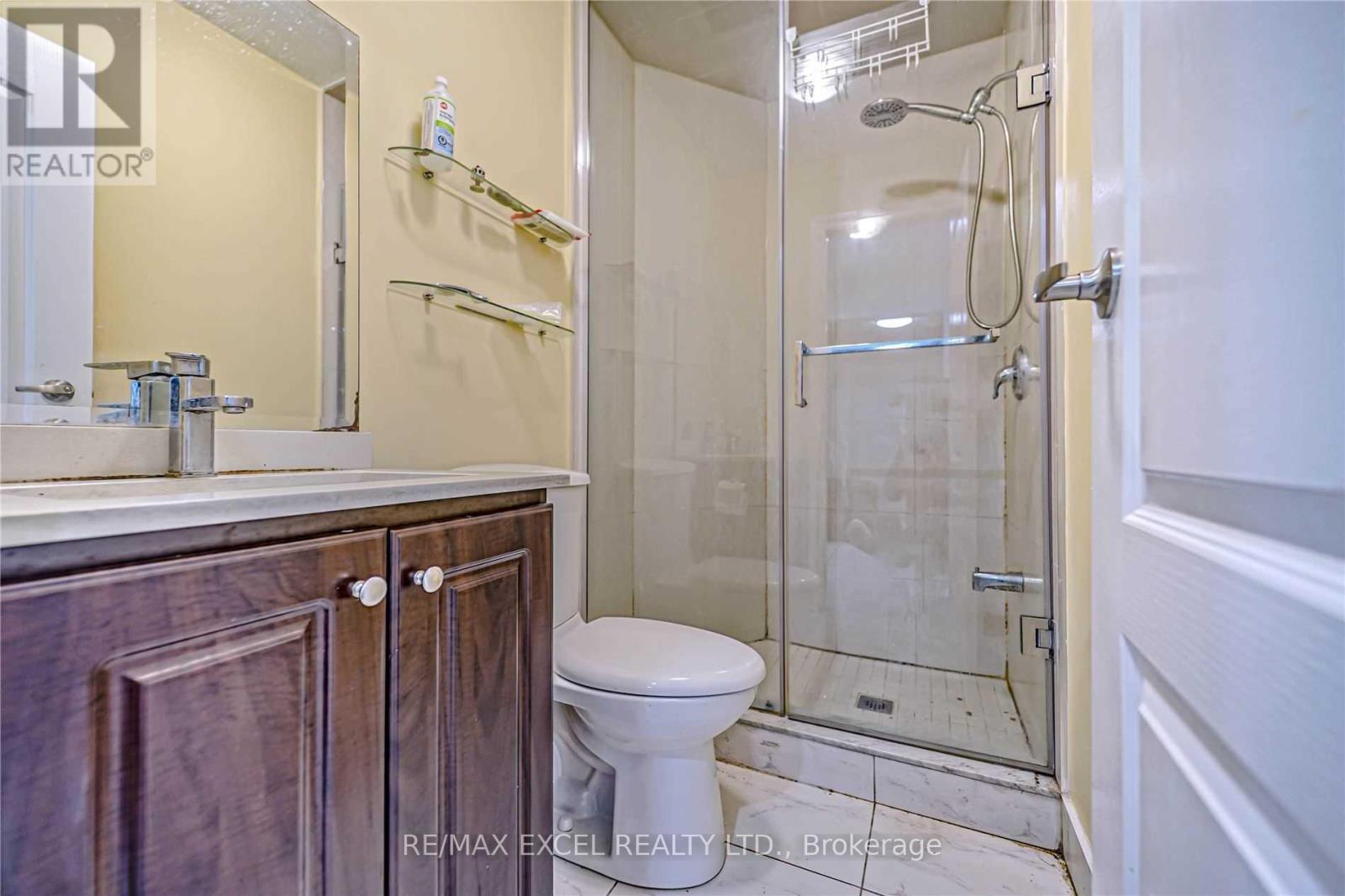 Upper - 47 Whiteleaf Crescent, Toronto, Ontario  M1V 3G1 - Photo 14 - E12968818