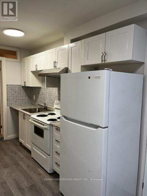 2704 DANFORTH AVENUE, Toronto, Ontario