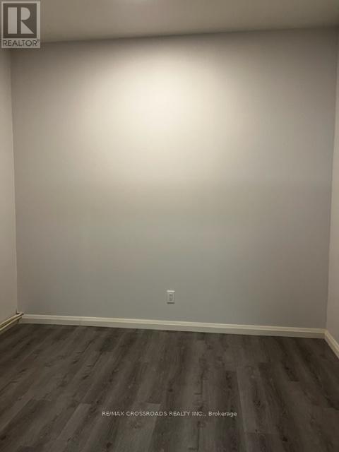 2704 Danforth Avenue, Toronto, Ontario  M4C 1L7 - Photo 13 - E12968846