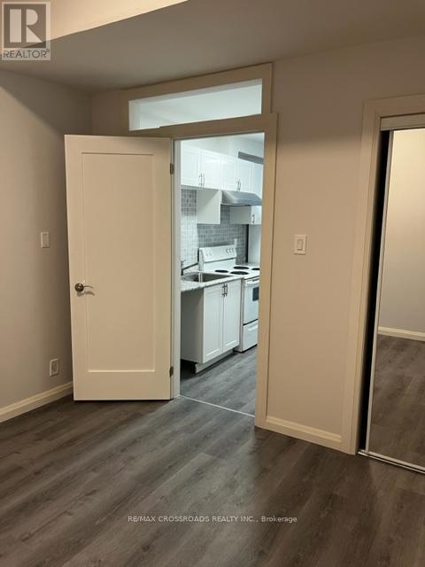 2704 Danforth Avenue, Toronto, Ontario  M4C 1L7 - Photo 15 - E12968846