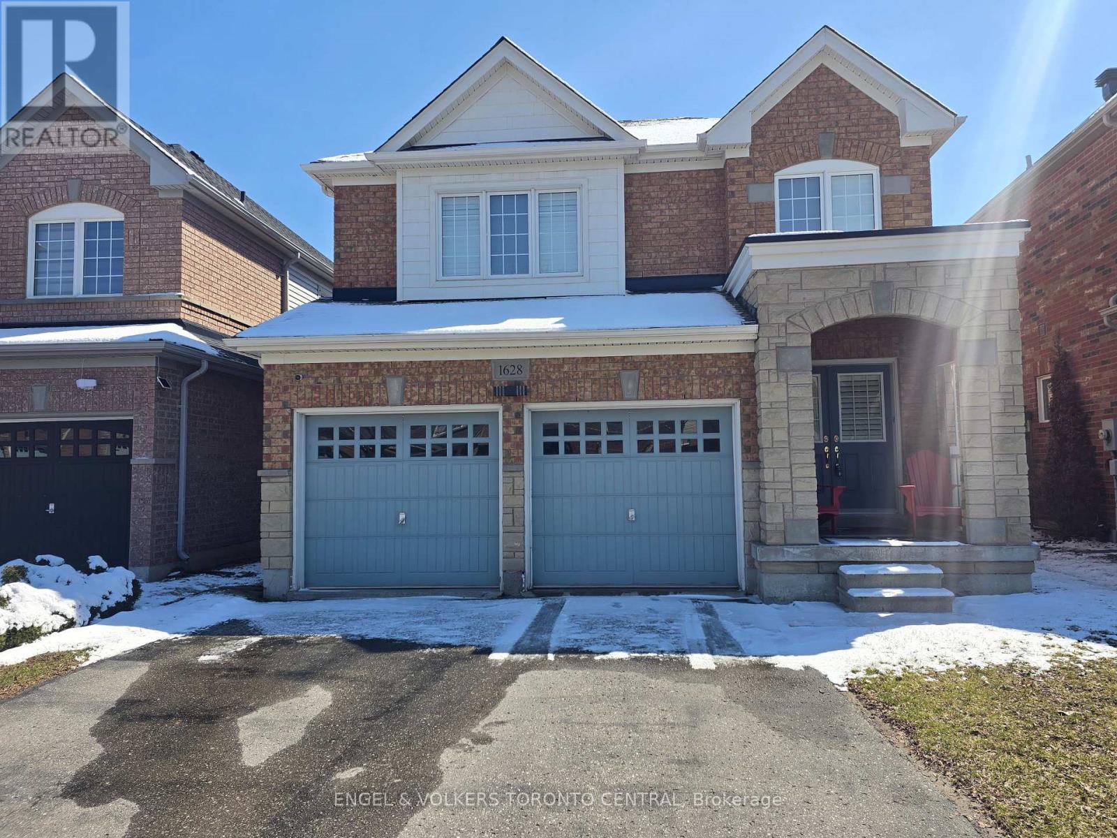 Main & 2nd Flr - 1628 Pennell Drive, Oshawa, Ontario  L1K 0K1 - Photo 3 - E12968848