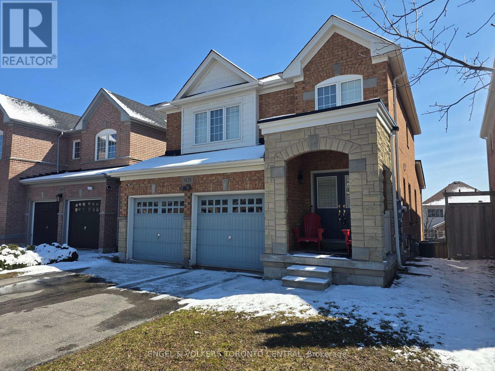 Main & 2nd Flr - 1628 Pennell Drive, Oshawa, Ontario  L1K 0K1 - Photo 5 - E12968848
