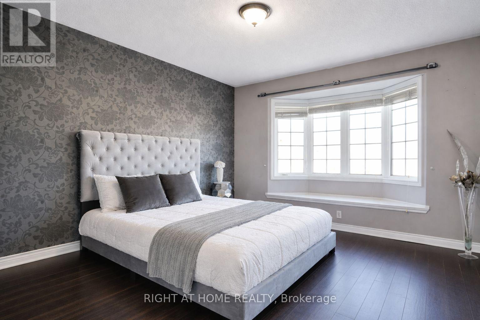 169 Dooley Crescent, Ajax, Ontario  L1T 4J7 - Photo 7 - E12968860