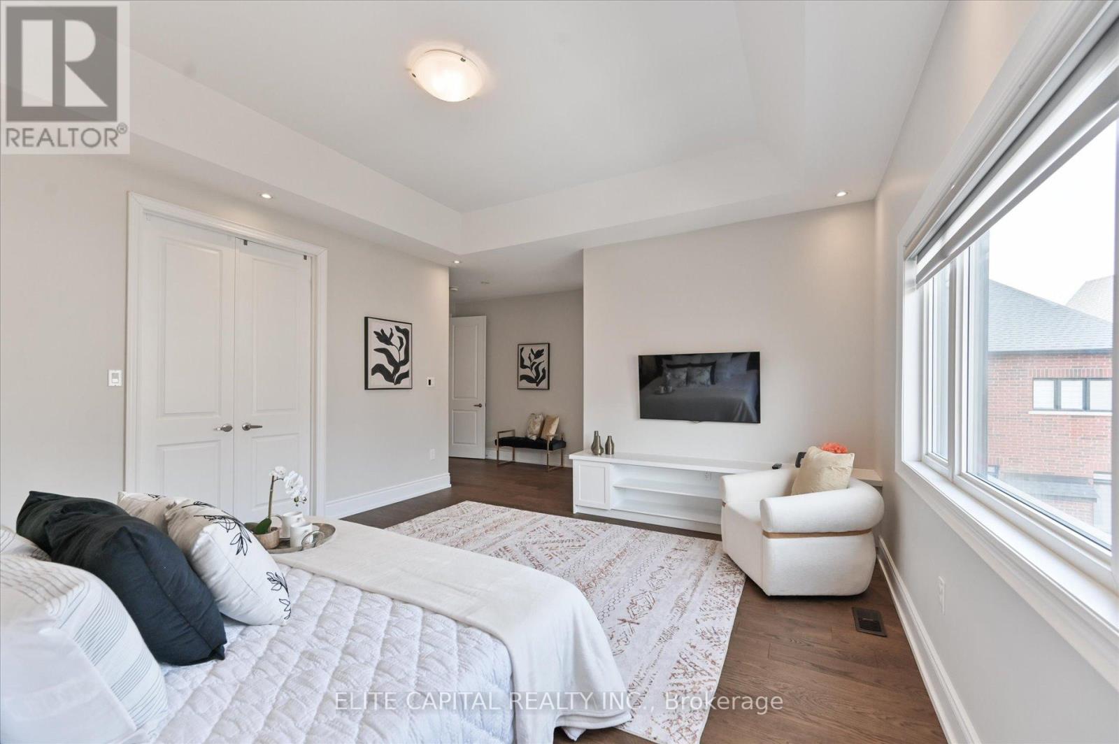 18 Rotondo Crescent, Vaughan, Ontario  L4H 4L9 - Photo 13 - N12968786