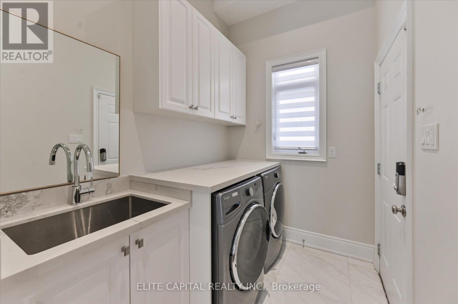 18 Rotondo Crescent, Vaughan, Ontario  L4H 4L9 - Photo 9 - N12968786