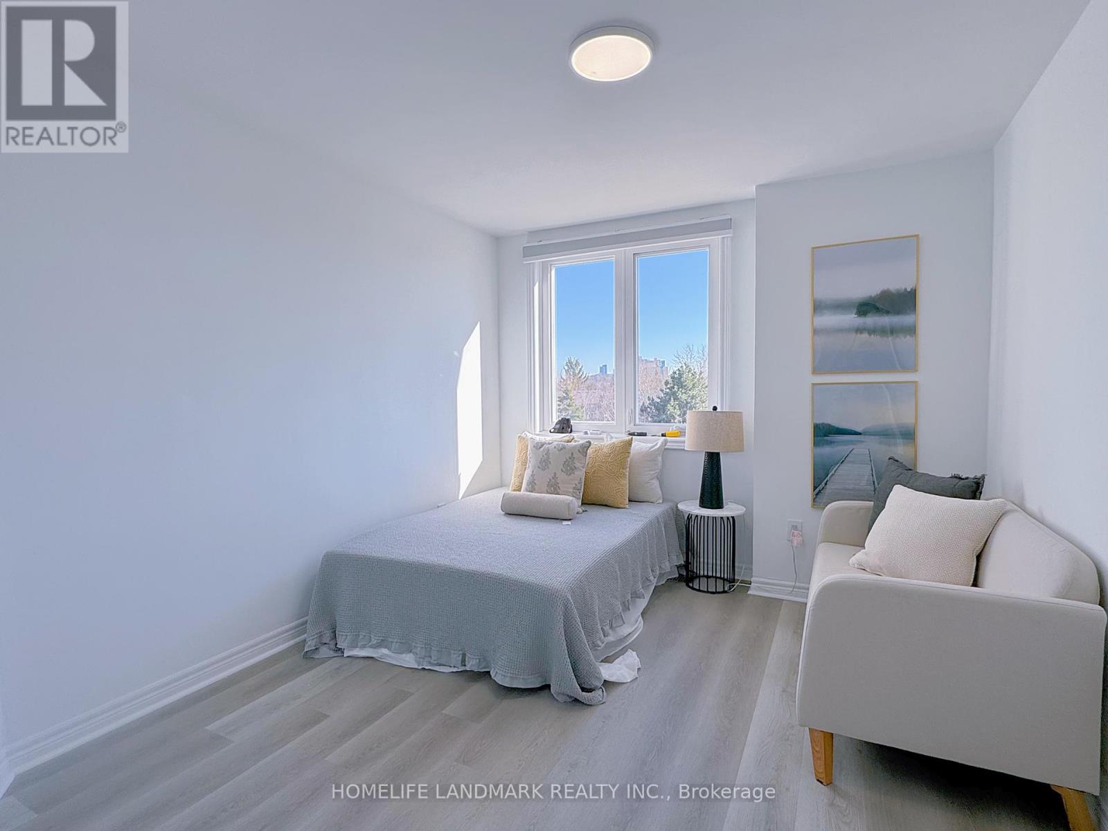 614 - 75 Weldrick Road E, Richmond Hill, Ontario  L4C 0H9 - Photo 7 - N12968796