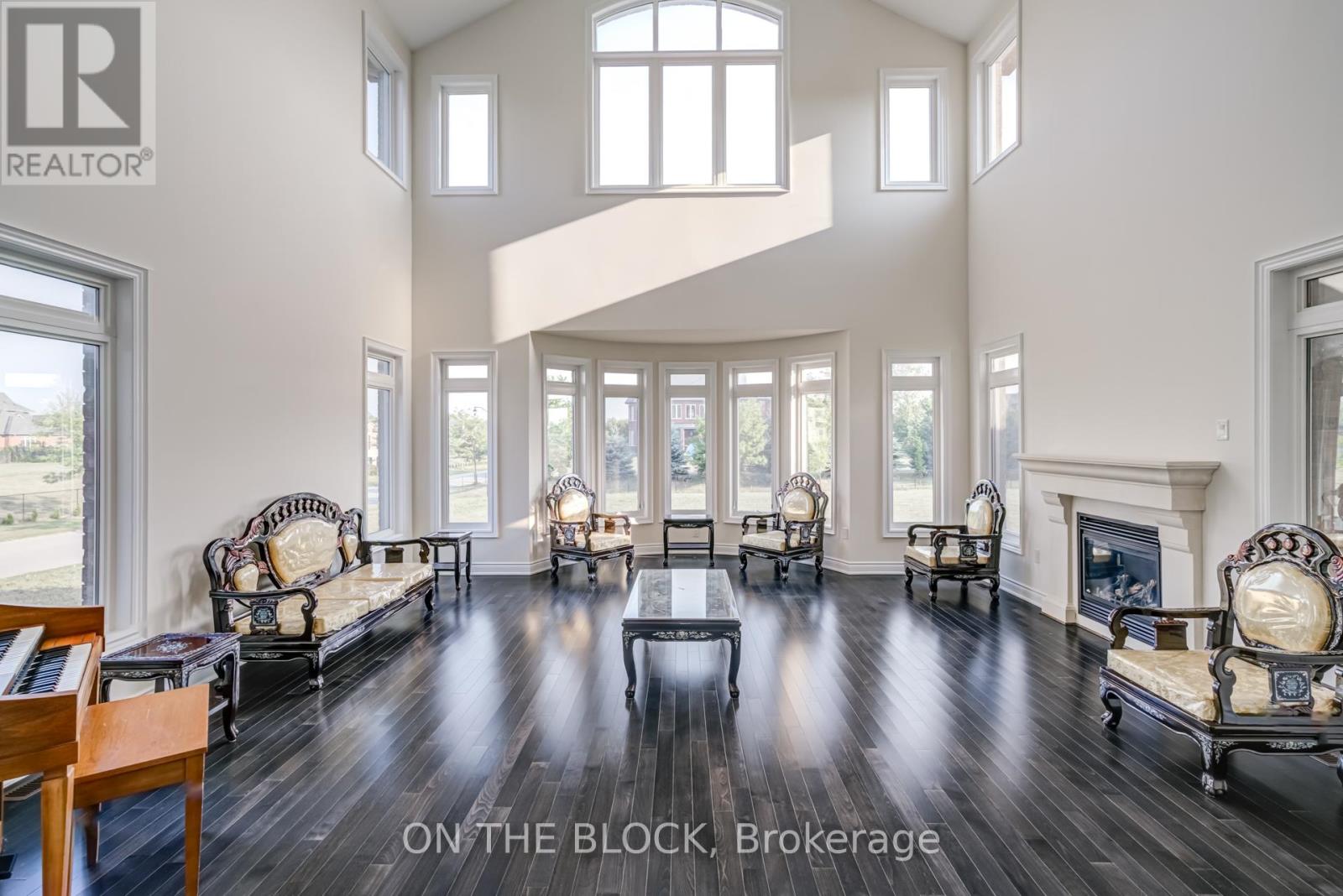 24 Whitewood Drive, Whitchurch-Stouffville, Ontario  L4A 1R9 - Photo 44 - N12968804