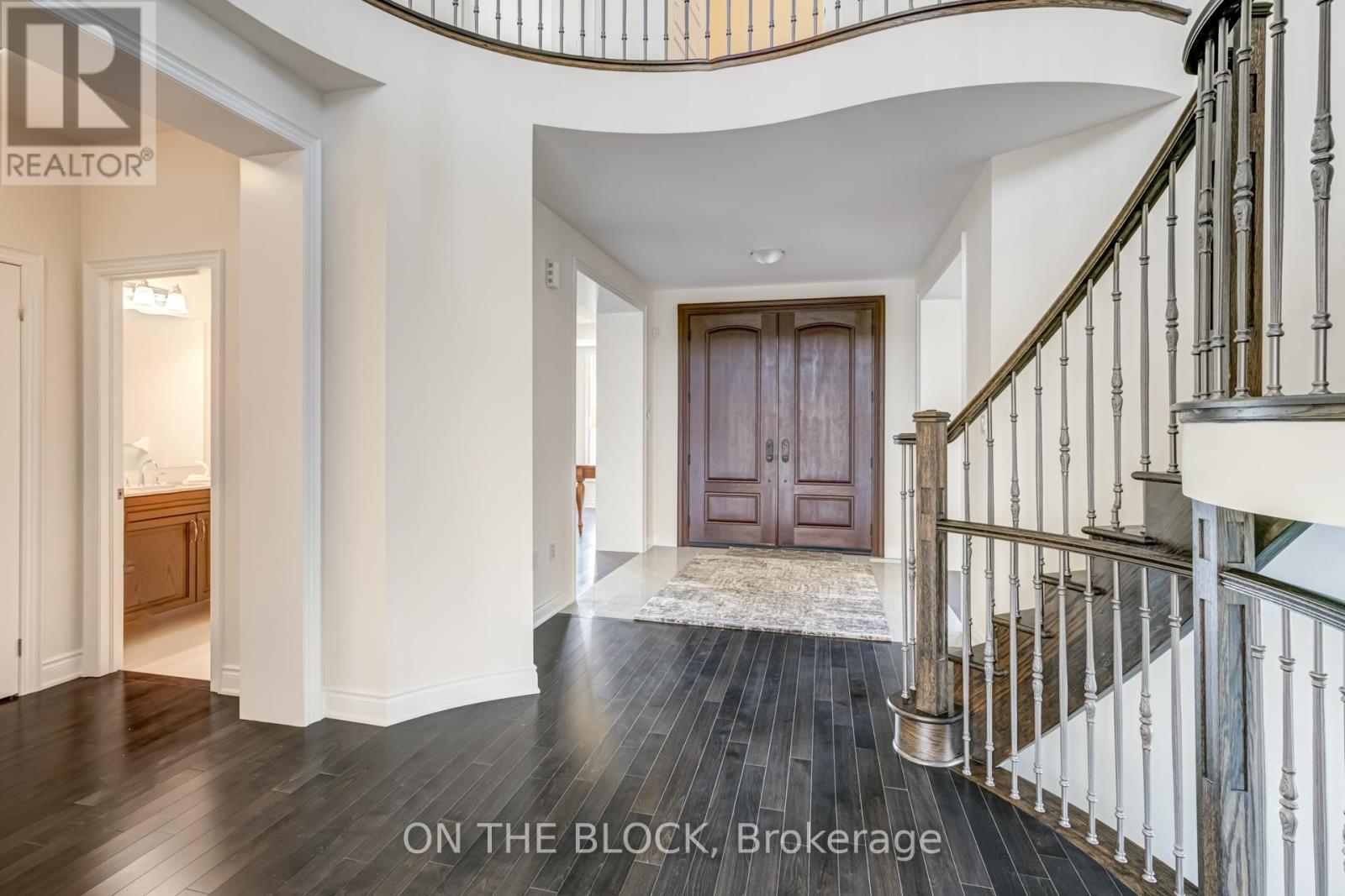 24 Whitewood Drive, Whitchurch-Stouffville, Ontario  L4A 1R9 - Photo 46 - N12968804