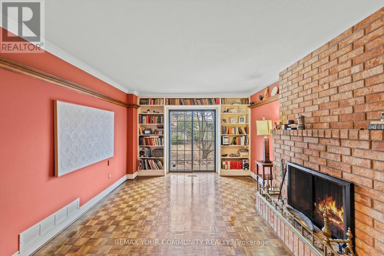 42 Houseman Crescent, Richmond Hill, Ontario  L4C 7R8 - Photo 13 - N12968896