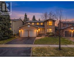 42 HOUSEMAN CRESCENT, Richmond Hill, Ontario