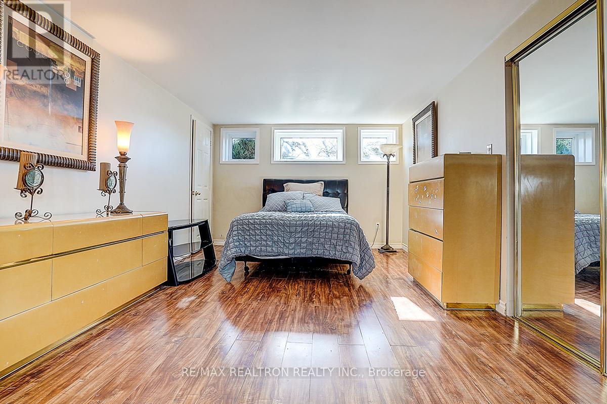 43 Kingsgate Crescent, East Gwillimbury, Ontario  L0G 1M0 - Photo 22 - N12968912