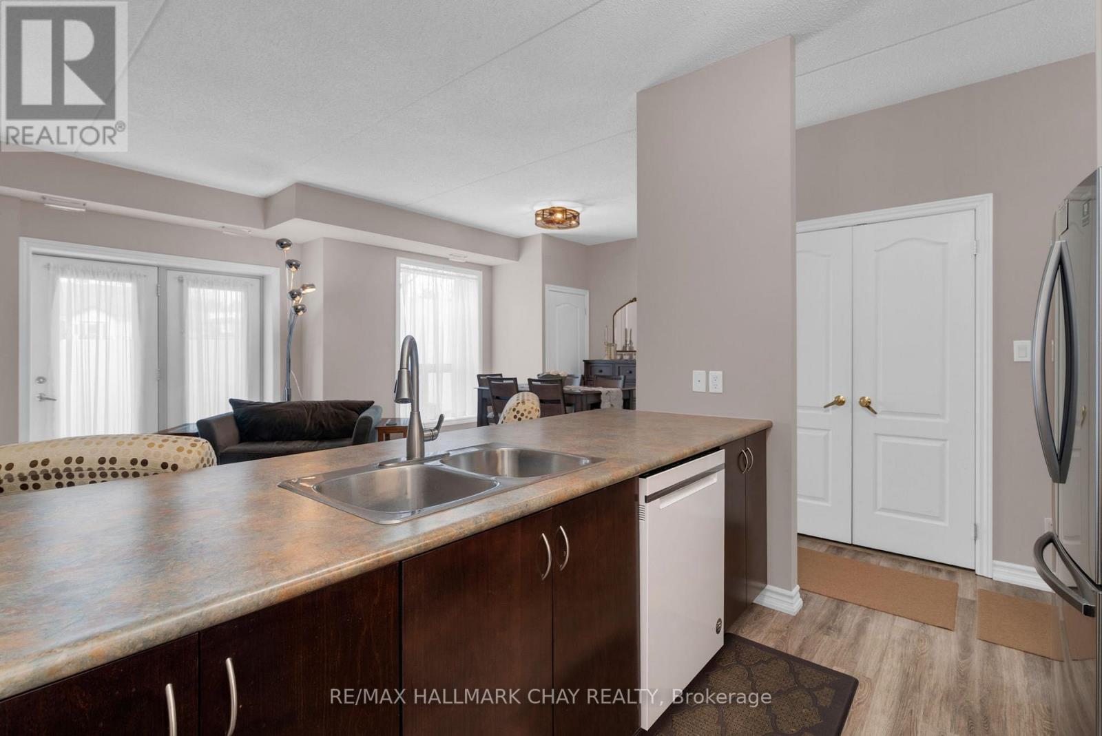 109 - 486 Laclie Street, Orillia, Ontario  L3V 4P9 - Photo 16 - S12968918