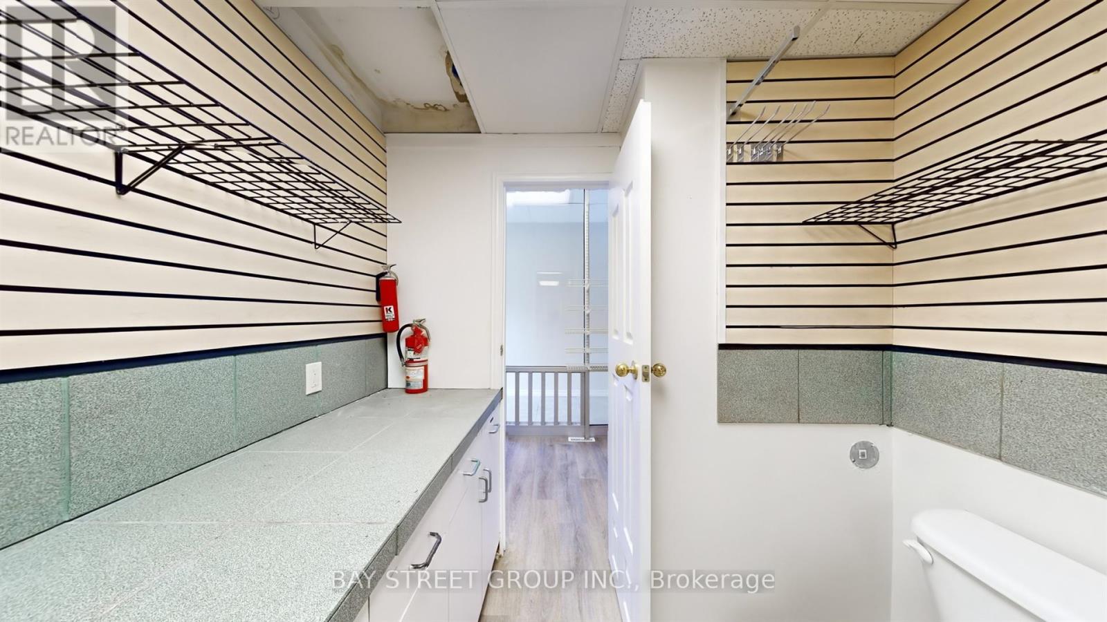 101 - 66 Maple Avenue, Barrie (City Centre), Ontario L4N 1R8 - Photo 17 - S12968922