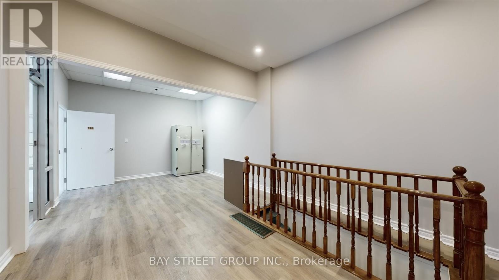 101 - 66 Maple Avenue, Barrie (City Centre), Ontario L4N 1R8 - Photo 24 - S12968922