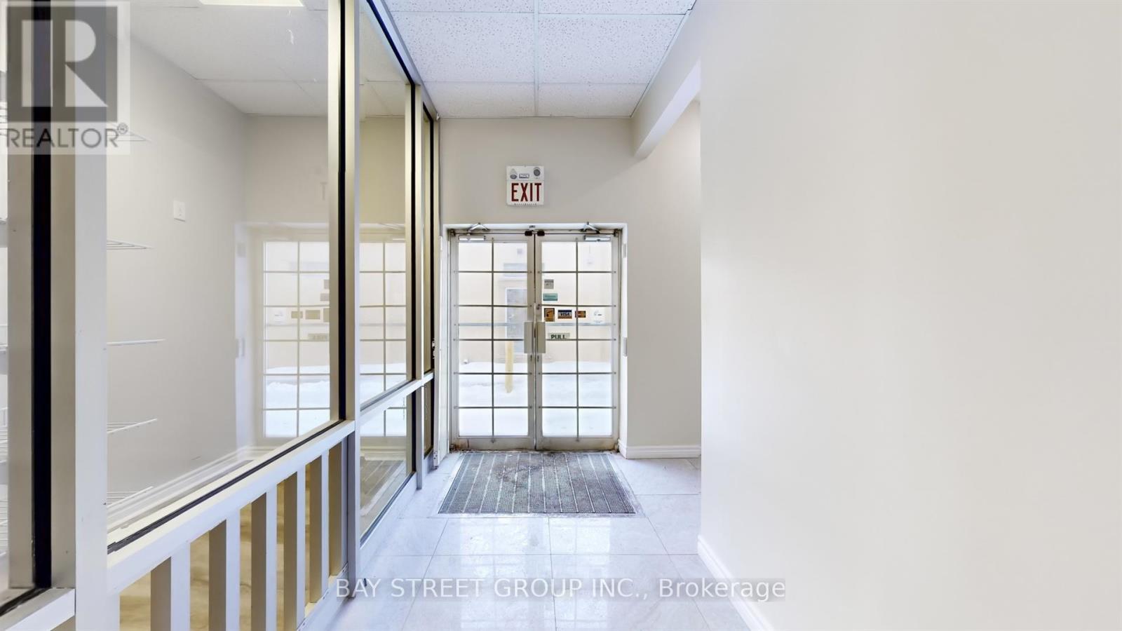 101 - 66 Maple Avenue, Barrie (City Centre), Ontario L4N 1R8 - Photo 26 - S12968922