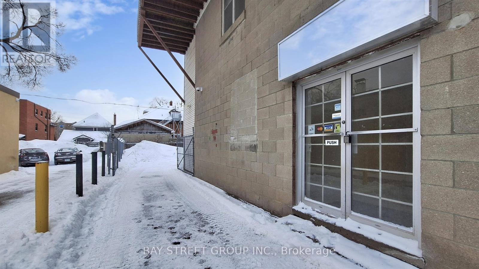 101 - 66 Maple Avenue, Barrie (City Centre), Ontario L4N 1R8 - Photo 32 - S12968922