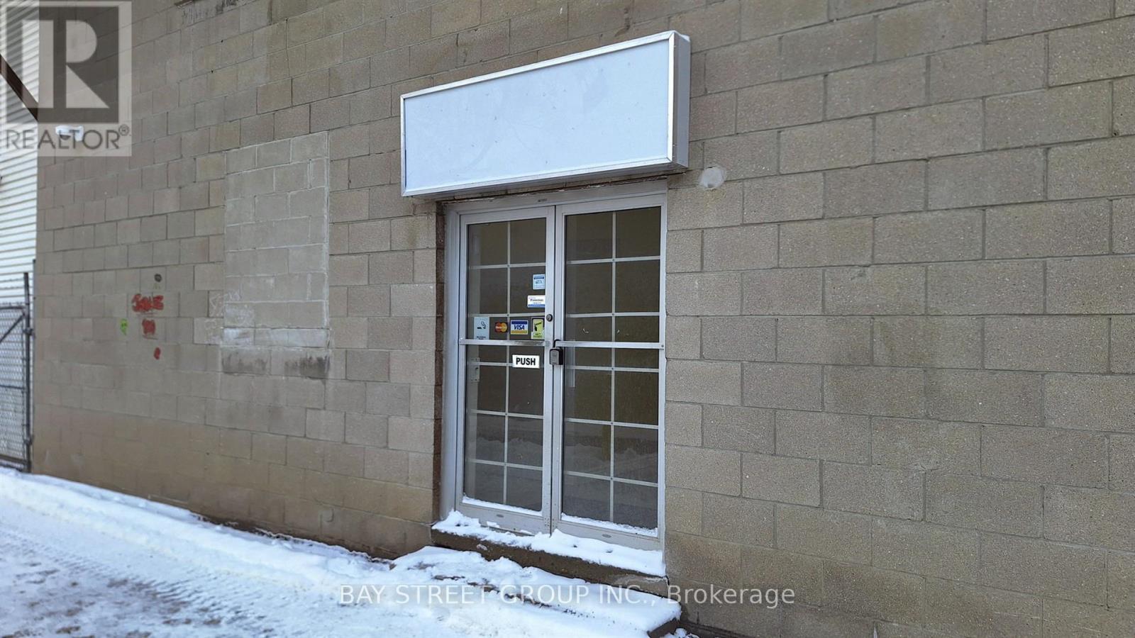 101 - 66 Maple Avenue, Barrie (City Centre), Ontario L4N 1R8 - Photo 33 - S12968922