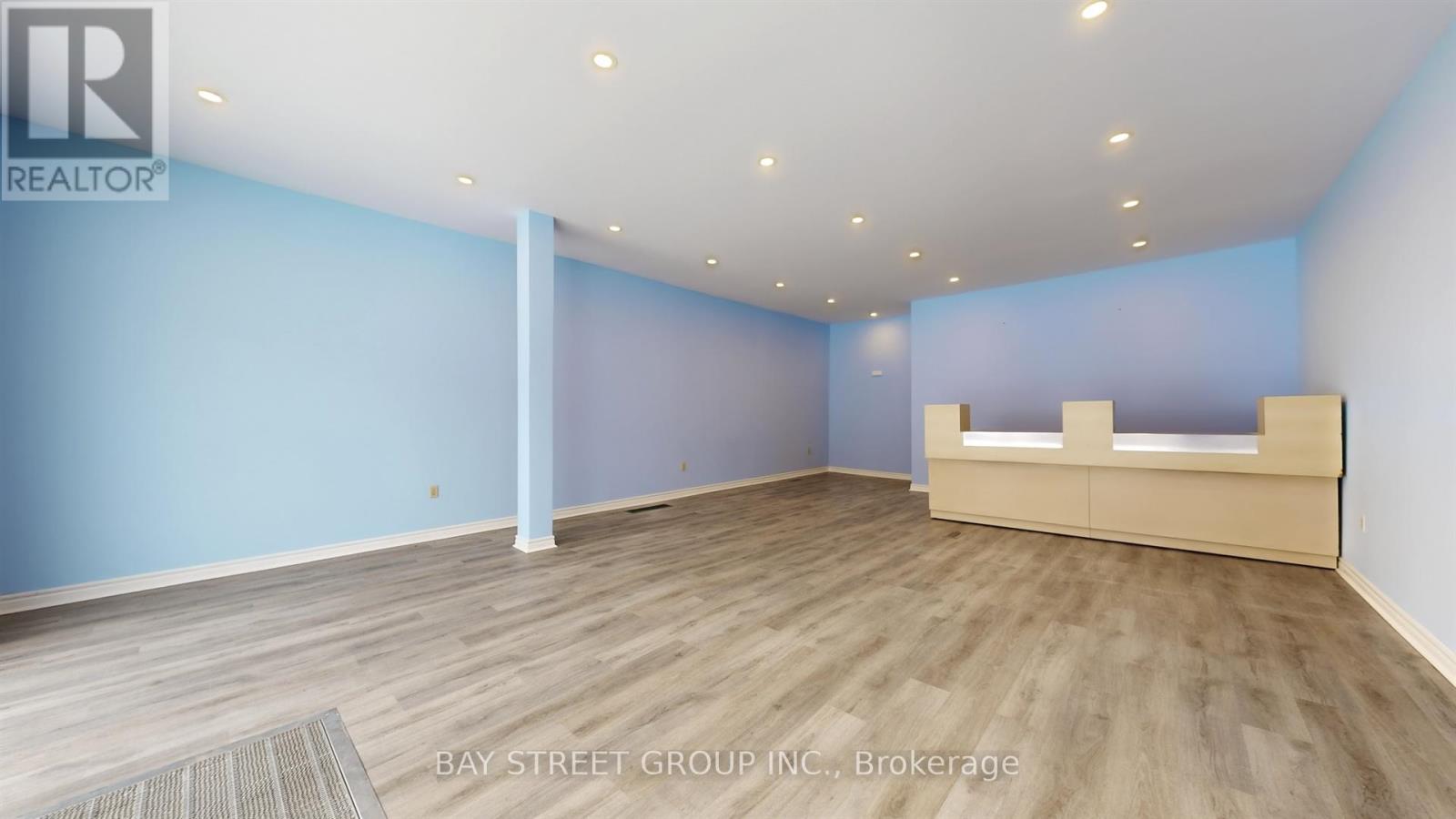 101 - 66 Maple Avenue, Barrie (City Centre), Ontario L4N 1R8 - Photo 8 - S12968922