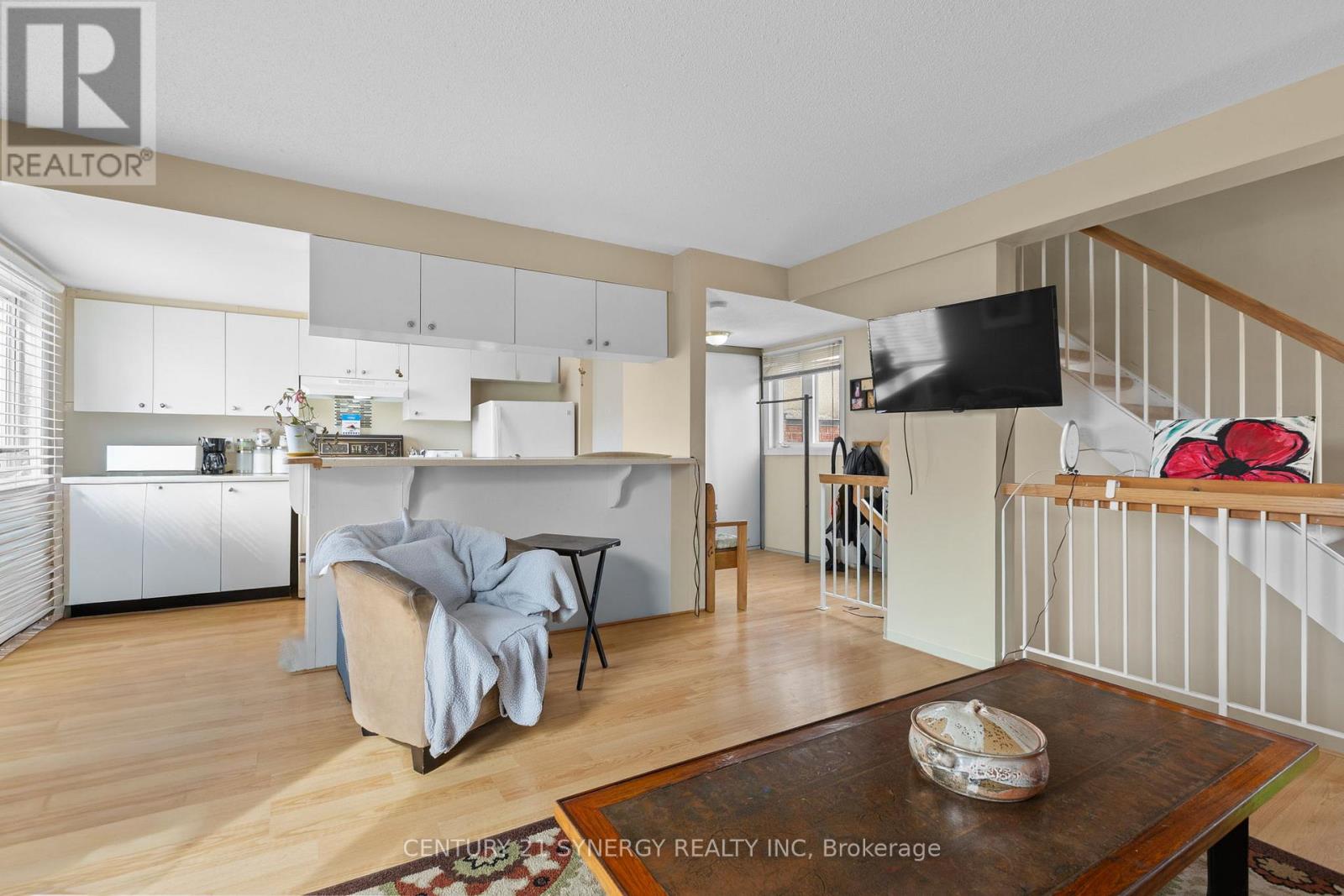 8 - 1204 Shillington Avenue, Ottawa, Ontario  K1Z 7Z4 - Photo 5 - X12876452