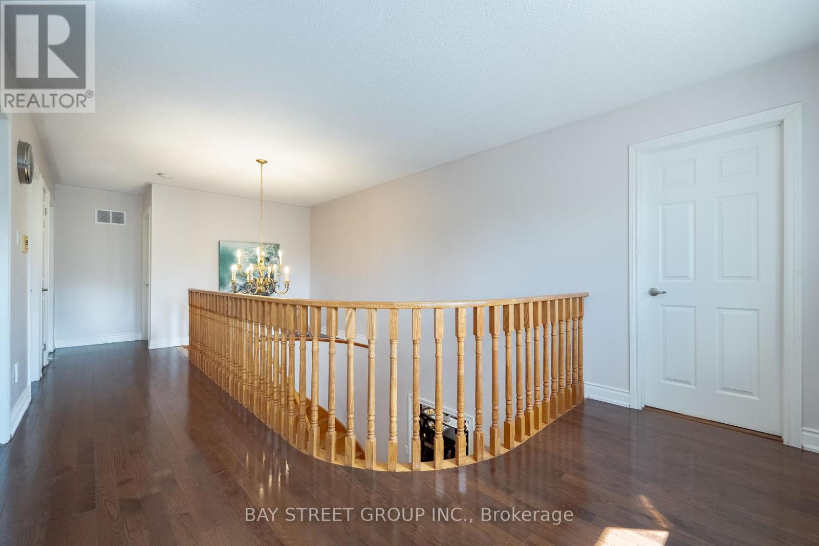 1394 Peartree Circle, Oakville, Ontario  L6M 2J1 - Photo 26 - W12968792