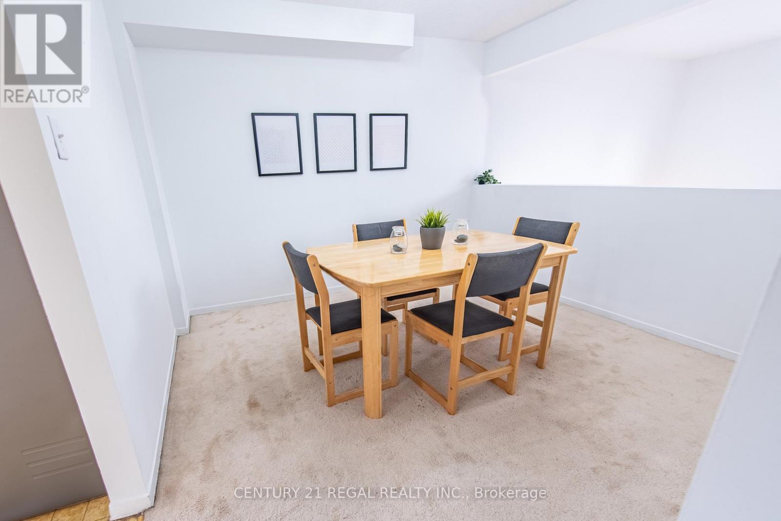 5 - 4 Bradbrook Road, Toronto, Ontario  M8Z 5V3 - Photo 10 - W12968820