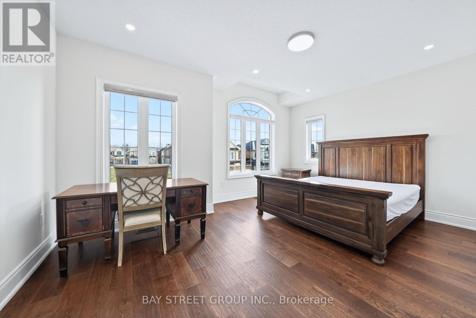 3178 Buttonbush Trail, Oakville, Ontario  L6H 0T4 - Photo 32 - W12968840