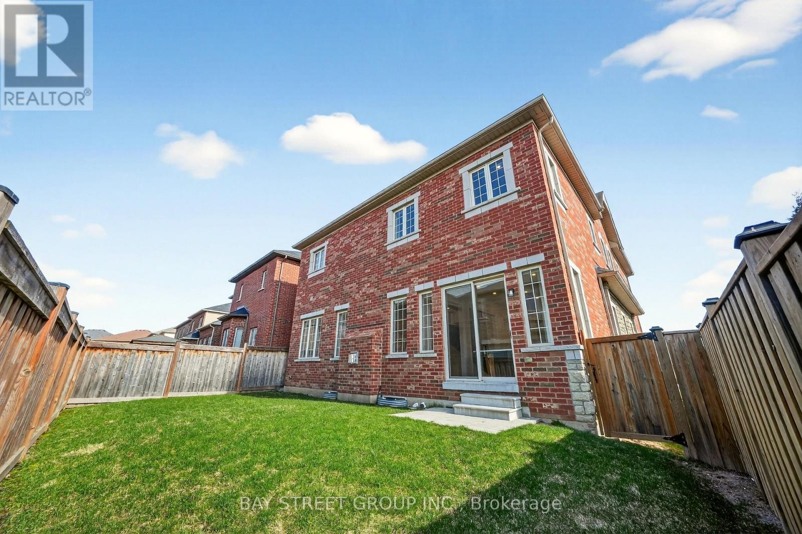 3178 Buttonbush Trail, Oakville, Ontario  L6H 0T4 - Photo 39 - W12968840