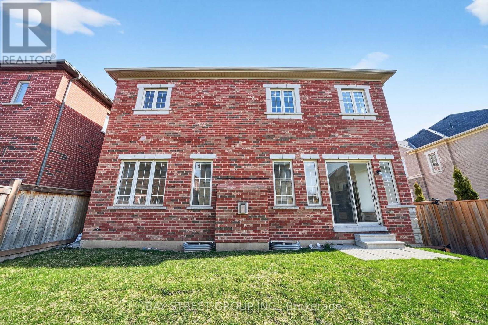 3178 Buttonbush Trail, Oakville, Ontario  L6H 0T4 - Photo 40 - W12968840