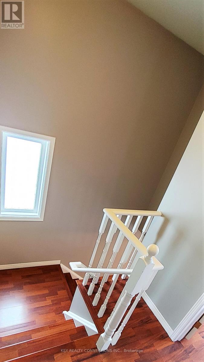 318 Michael Drive, Orangeville, Ontario  L9W 4M5 - Photo 13 - W12968870