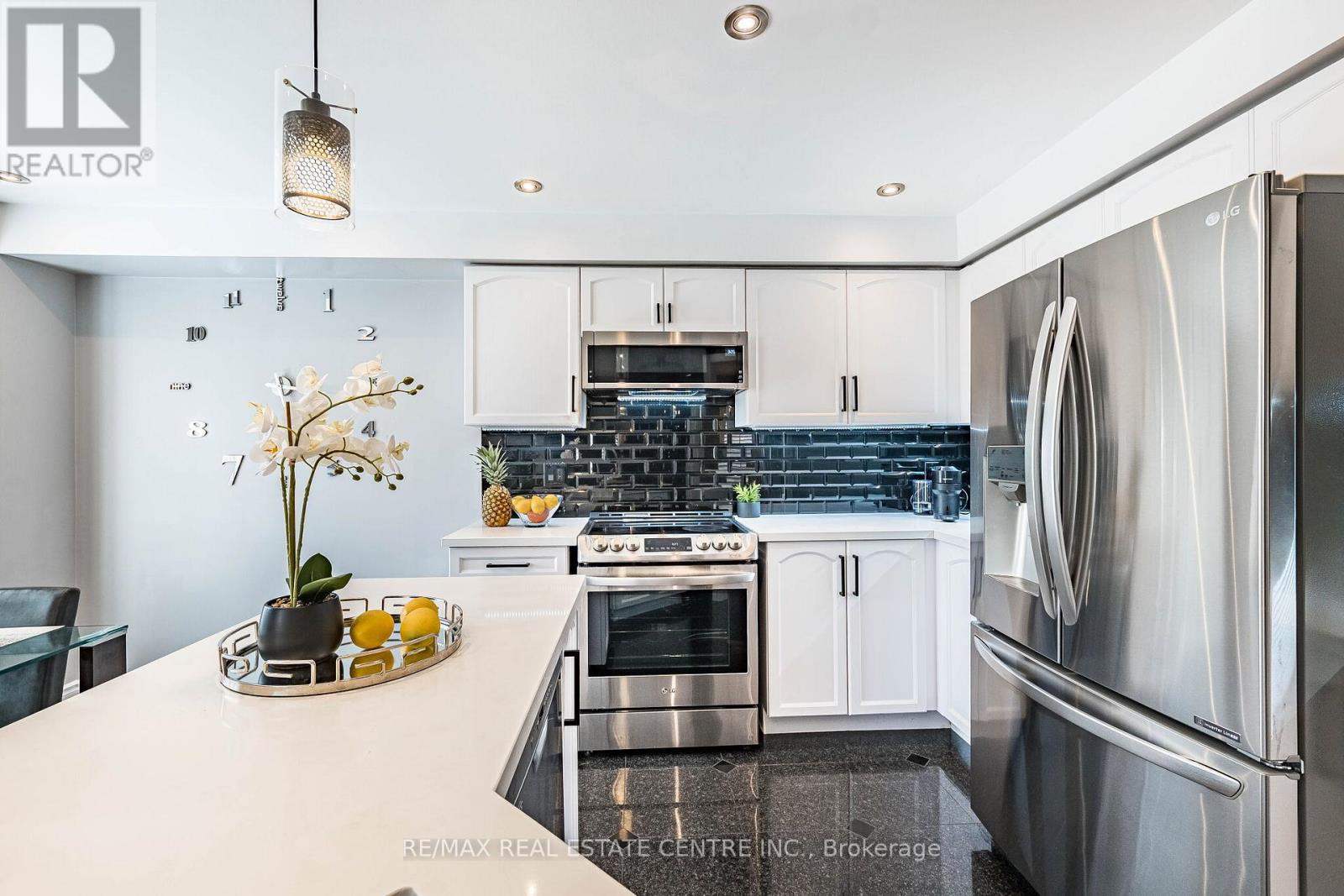 43 Briarcroft Road, Brampton, Ontario  L7A 1X7 - Photo 17 - W12968888