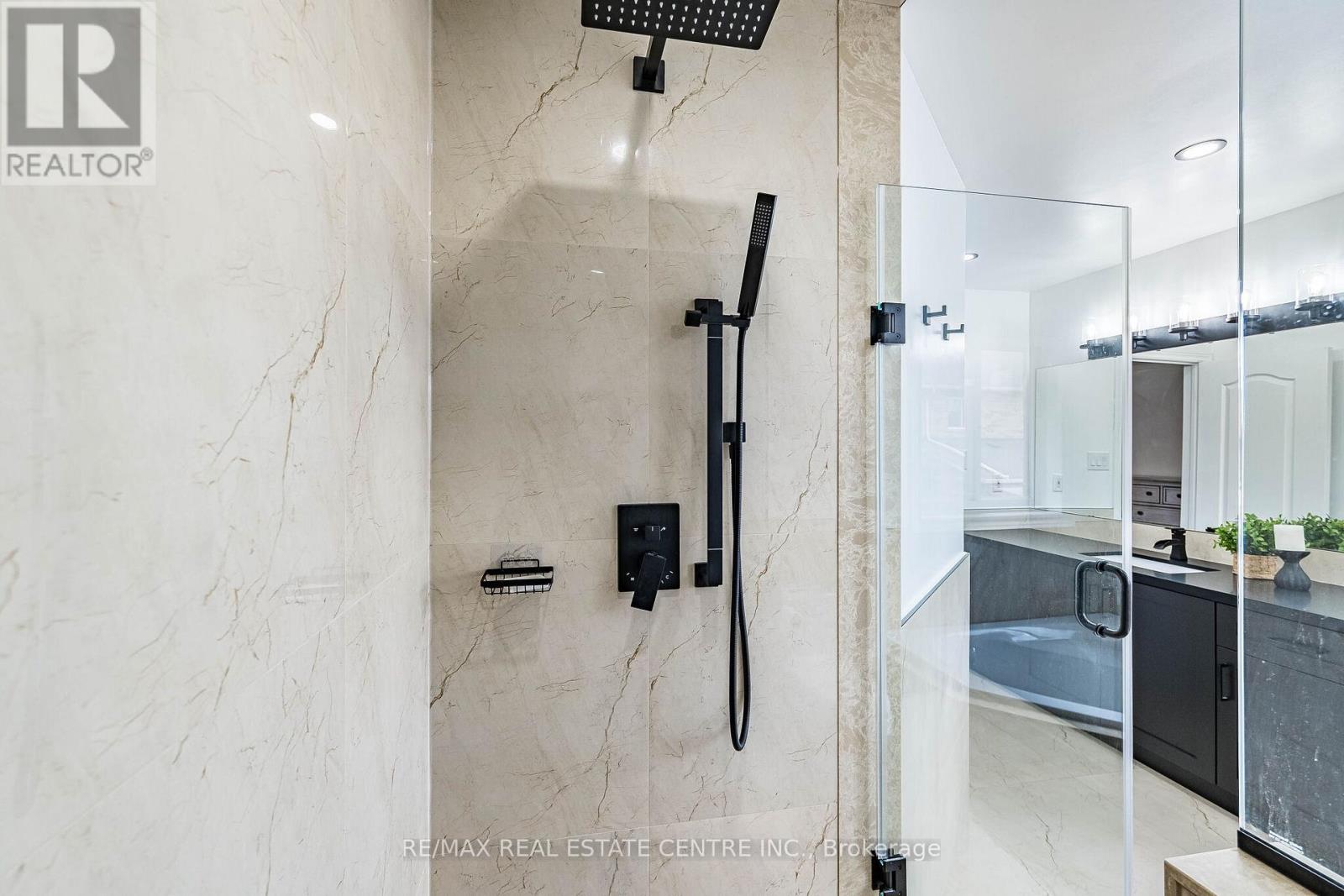 43 Briarcroft Road, Brampton, Ontario  L7A 1X7 - Photo 24 - W12968888