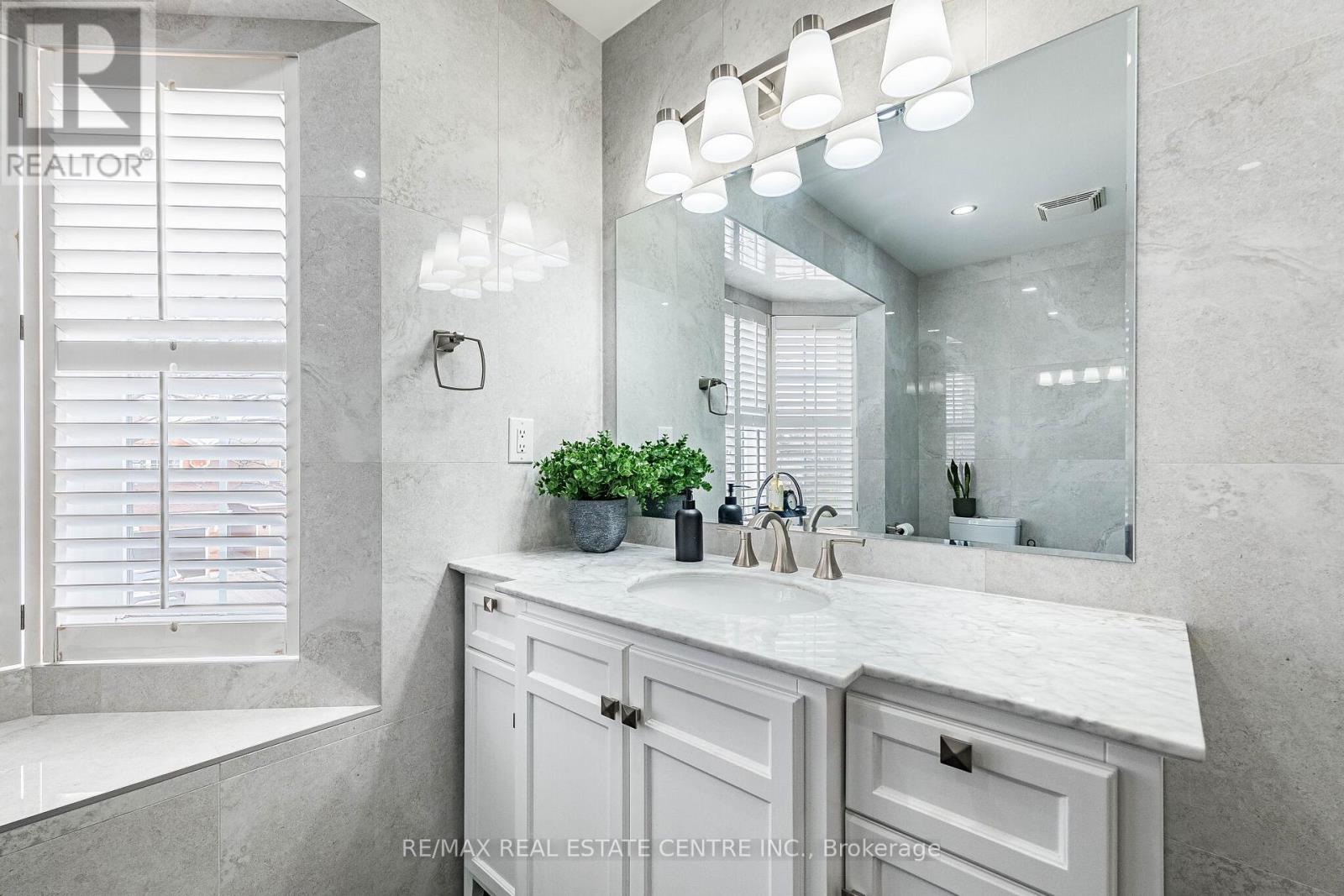 43 Briarcroft Road, Brampton, Ontario  L7A 1X7 - Photo 32 - W12968888