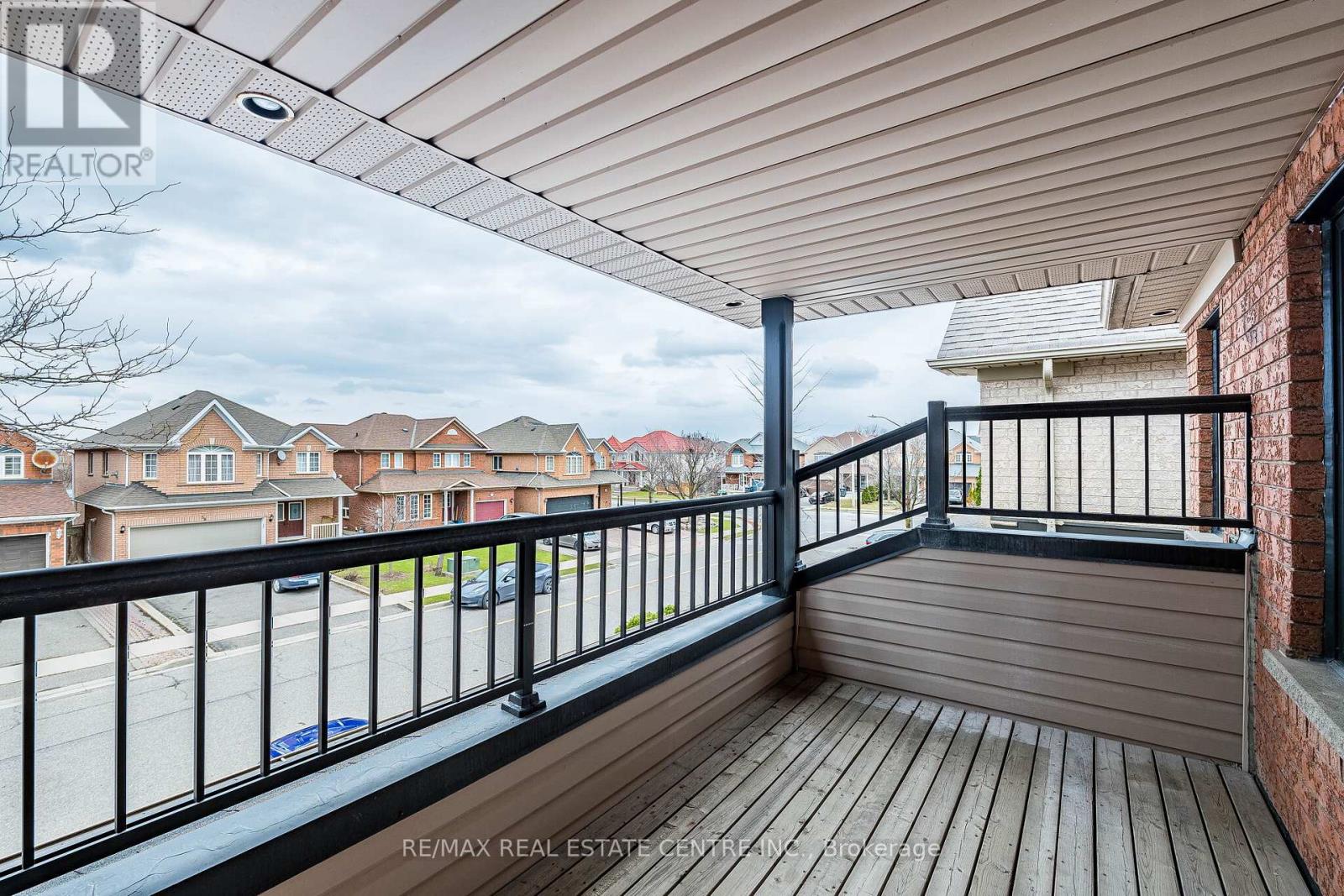 43 Briarcroft Road, Brampton, Ontario  L7A 1X7 - Photo 41 - W12968888